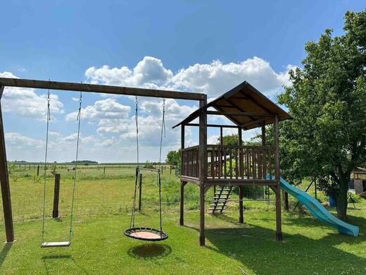 Hojdačky pre deti | Detské ihrisko v rezorte