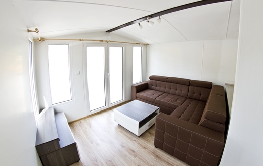 Veľká obývacia izba v mobilnom dome Super Arktik