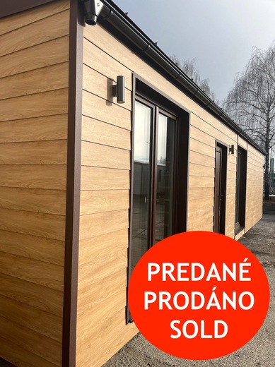 Mobilný dom Super Arktik Family – fasáda s imitáciou dreva | Predaný