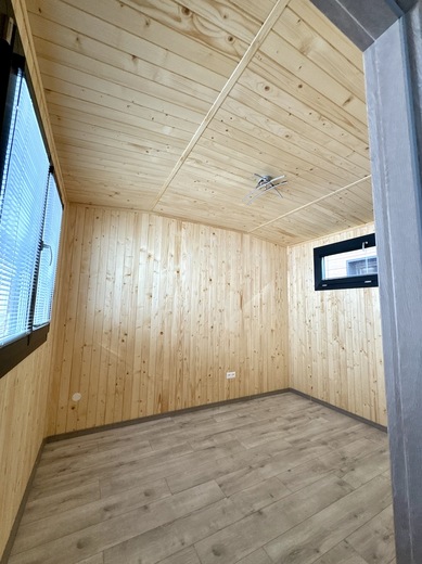 utulna-spalna-v-mobilnom-dome.jpg